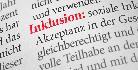 Seite eines Wörterbuchs mit der Definition des Begriffs Inklusion. Quelle: © Zerbor / Fotolia.com